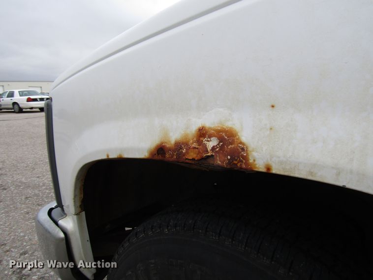 image for item DG6602 1997 GMC Sierra 1500 pickup truck