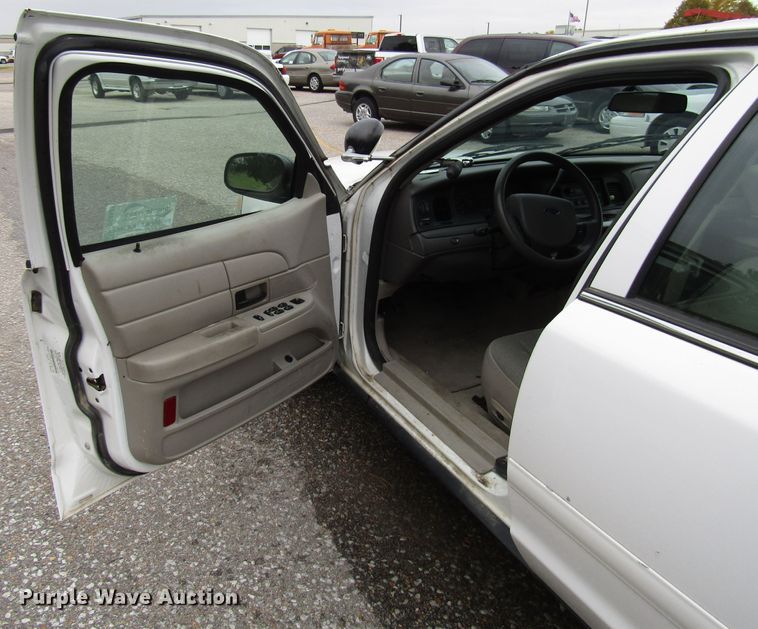 image for item DG6603 2008 Ford Crown Victoria Police Interceptor