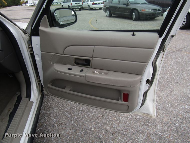 image for item DG6603 2008 Ford Crown Victoria Police Interceptor