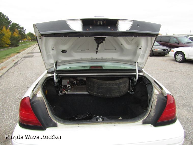 image for item DG6603 2008 Ford Crown Victoria Police Interceptor