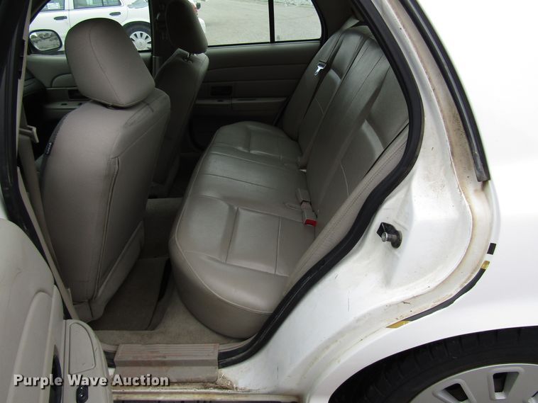 image for item DG6603 2008 Ford Crown Victoria Police Interceptor