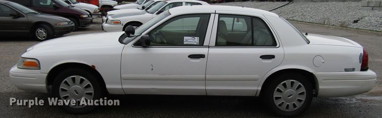 image for item DG6604 2006 Ford Crown Victoria Police Interceptor