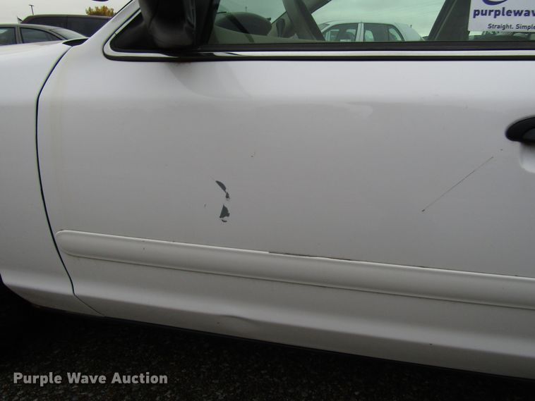 image for item DG6604 2006 Ford Crown Victoria Police Interceptor