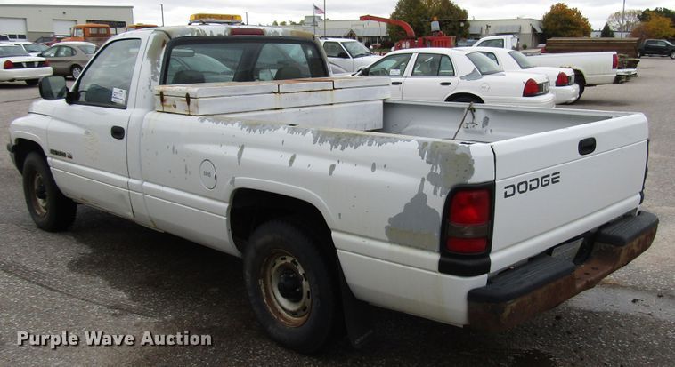 image for item DG6605 1996 Dodge Ram 1500 pickup truck