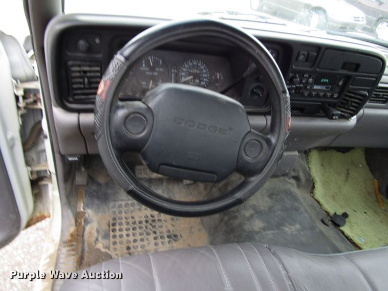 image for item DG6605 1996 Dodge Ram 1500 pickup truck