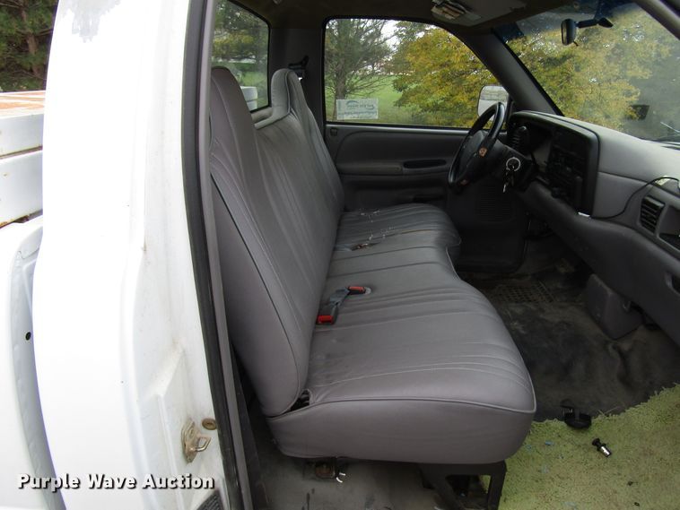 image for item DG6605 1996 Dodge Ram 1500 pickup truck