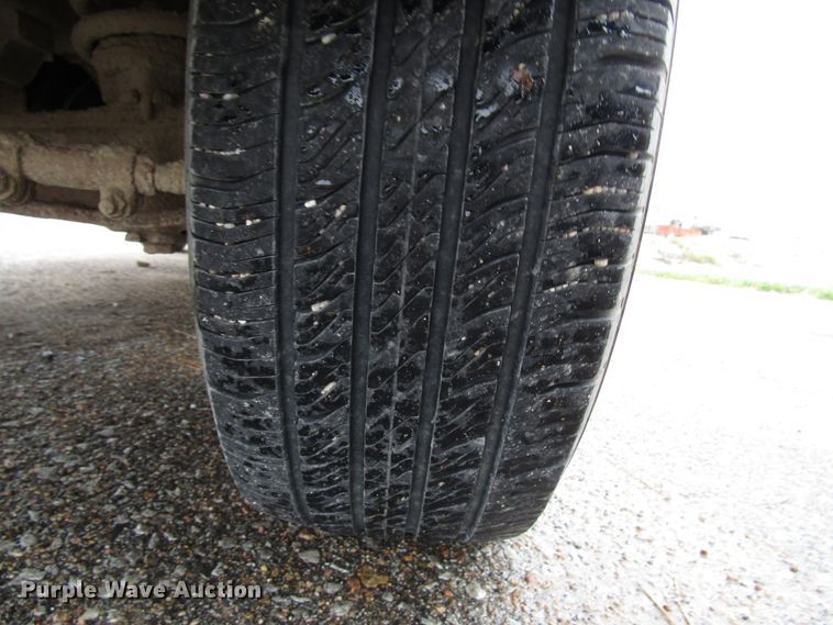 image for item DG6606 1995 Ford F150 pickup truck