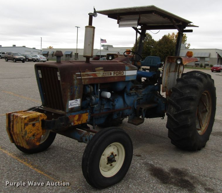 image for item DG6608 Ford 5600 tractor