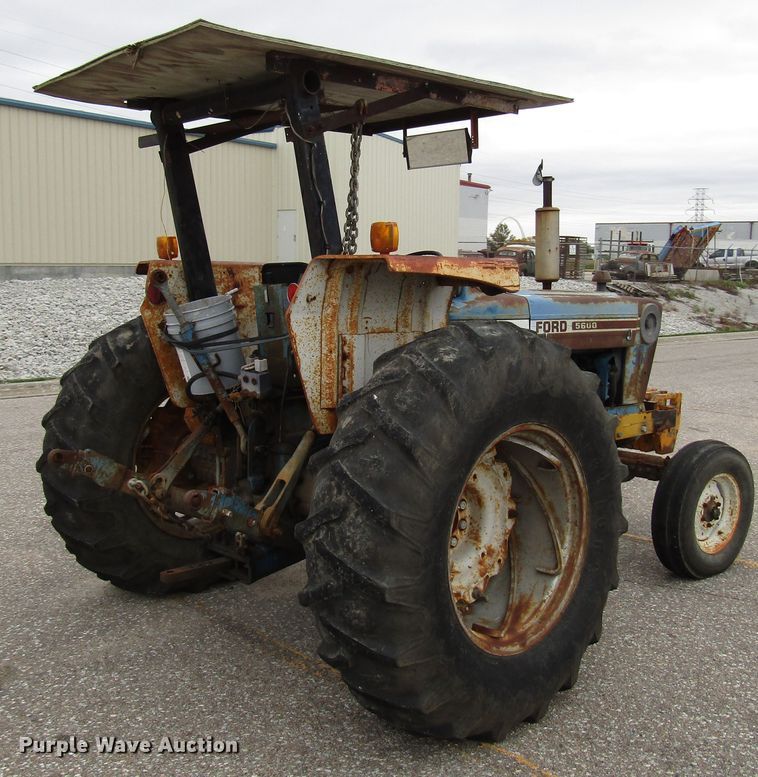 image for item DG6608 Ford 5600 tractor