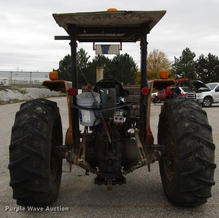 image for item DG6608 Ford 5600 tractor