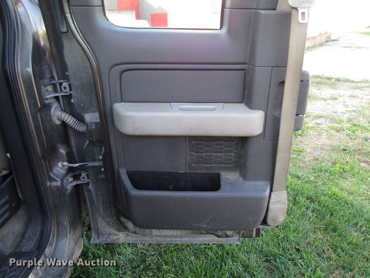 image for item DG6615 2009 Ford F150 SuperCab pickup truck