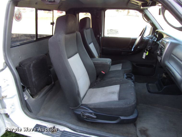 image for item DG6617 2007 Ford Ranger SuperCab pickup truck