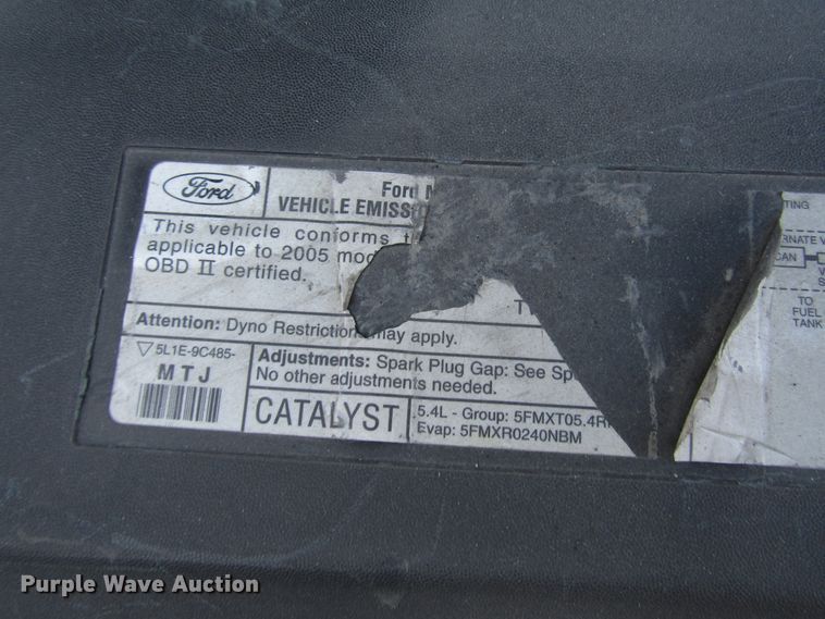 image for item DG6618 2005 Ford Expedition SUV