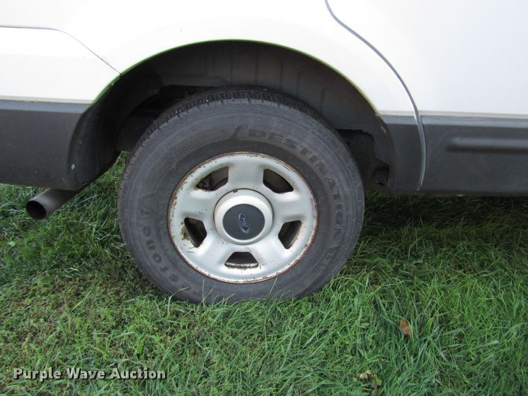 image for item DG6618 2005 Ford Expedition SUV