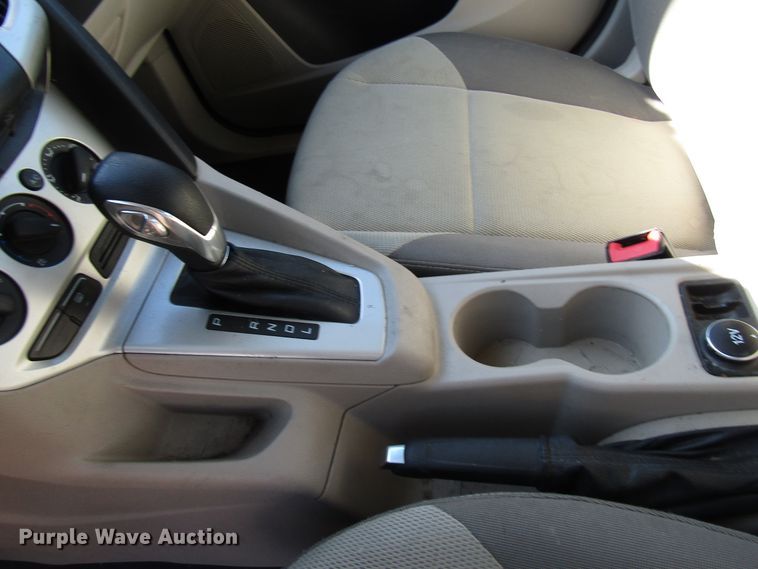image for item DG6622 2012 Ford Focus