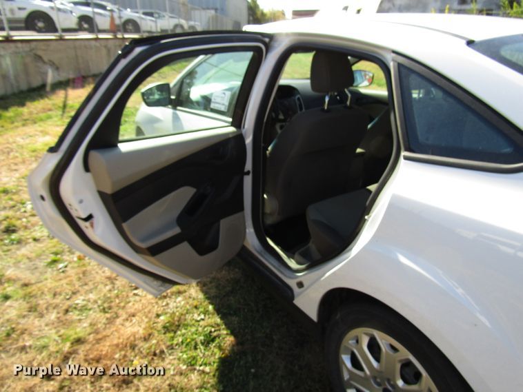 image for item DG6622 2012 Ford Focus