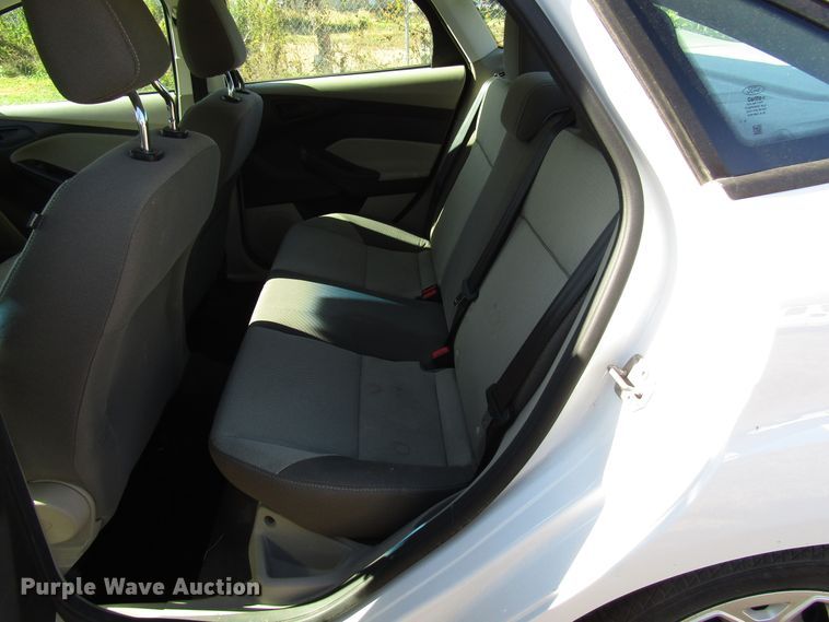 image for item DG6622 2012 Ford Focus