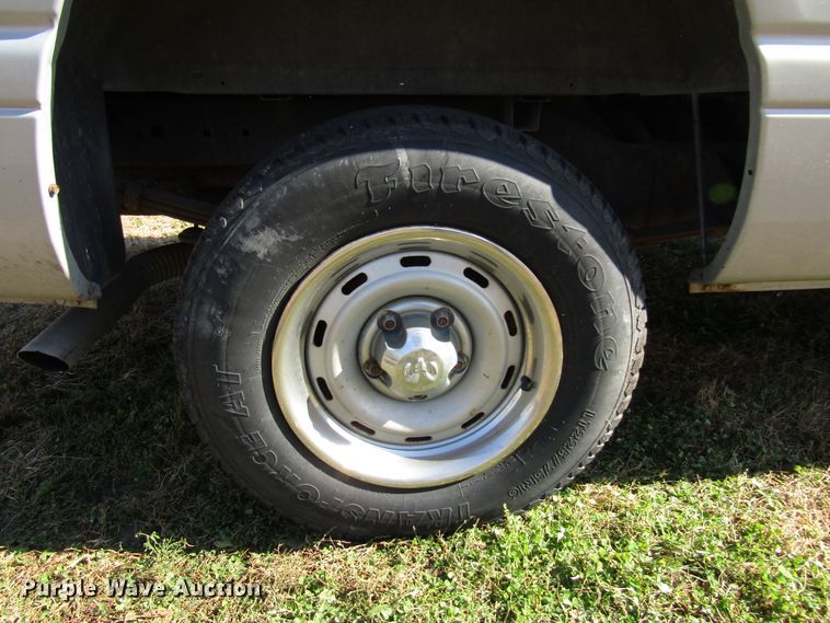 image for item DG6625 2001 Dodge Ram 1500 pickup truck