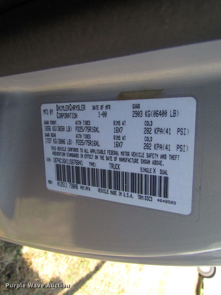 image for item DG6625 2001 Dodge Ram 1500 pickup truck