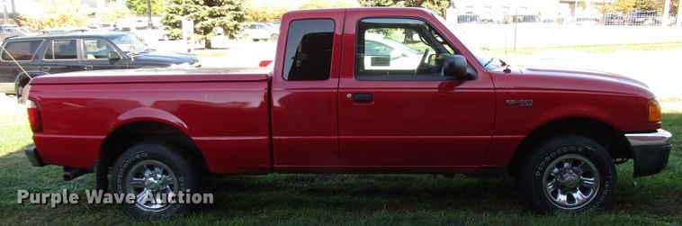 image for item DG6626 2004 Ford Ranger SuperCab pickup truck