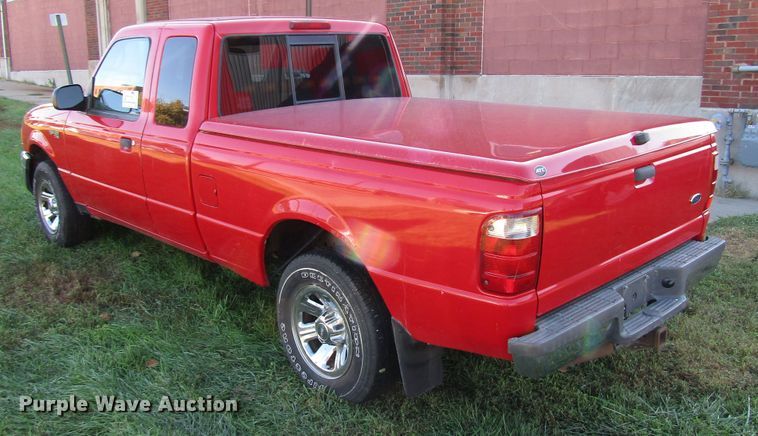 image for item DG6626 2004 Ford Ranger SuperCab pickup truck