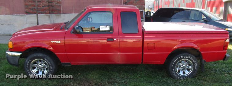 image for item DG6626 2004 Ford Ranger SuperCab pickup truck
