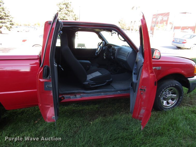 image for item DG6626 2004 Ford Ranger SuperCab pickup truck