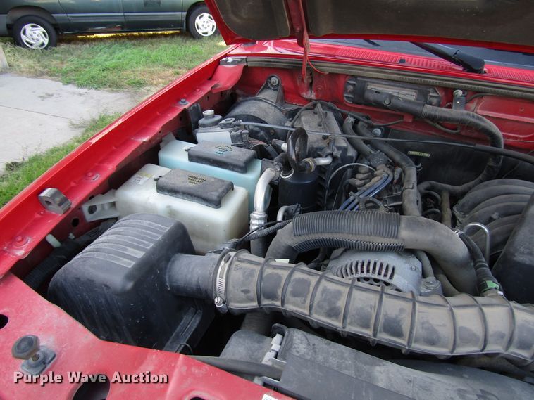 image for item DG6626 2004 Ford Ranger SuperCab pickup truck