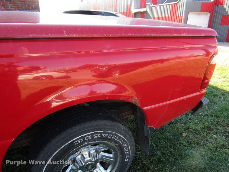 image for item DG6626 2004 Ford Ranger SuperCab pickup truck