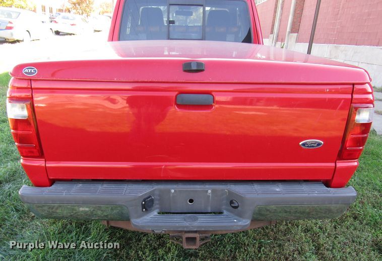 image for item DG6626 2004 Ford Ranger SuperCab pickup truck