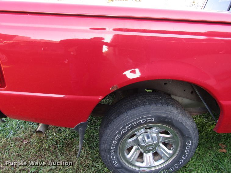 image for item DG6626 2004 Ford Ranger SuperCab pickup truck