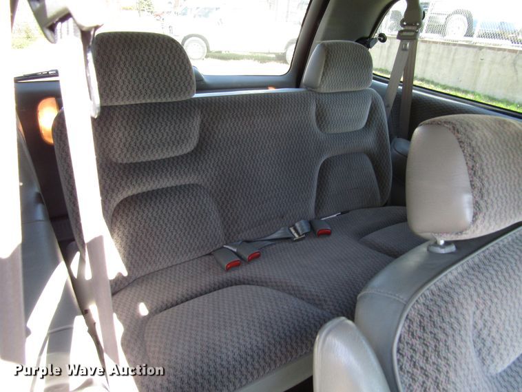 image for item DG6628 2000 Dodge Grand Caravan van
