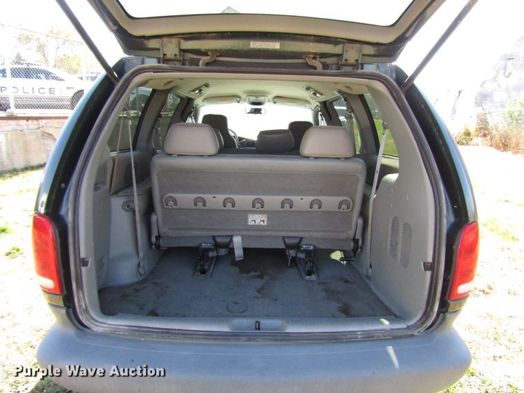 image for item DG6628 2000 Dodge Grand Caravan van