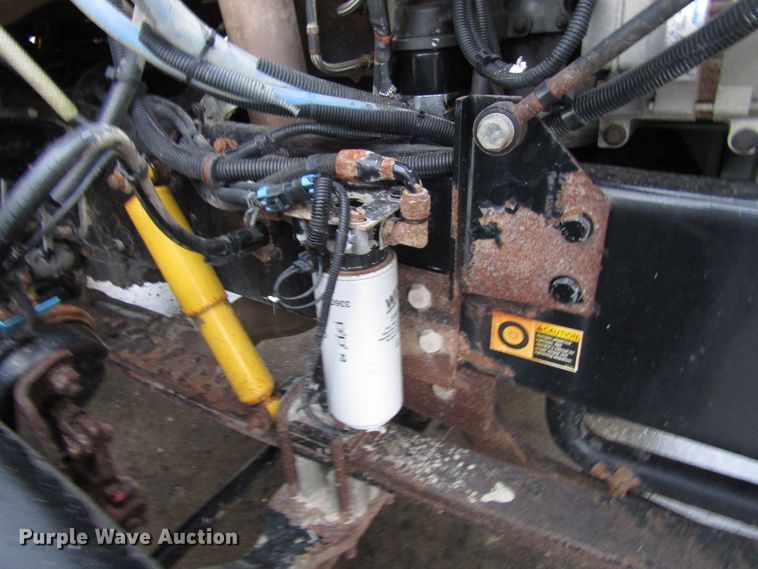 image for item DG6640 2009 Peterbilt 335 dump truck