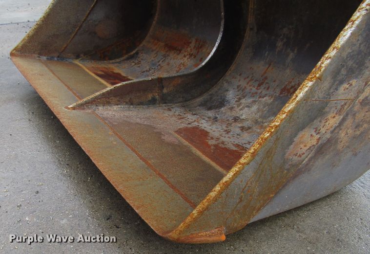 image for item DG6641 1994 John Deere 595D rubber tire excavator