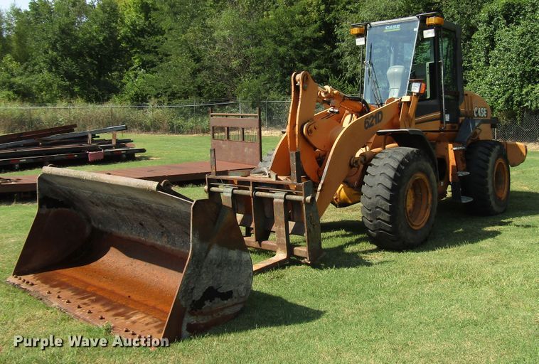 image for item DG8205 2002 Case 621D wheel loader