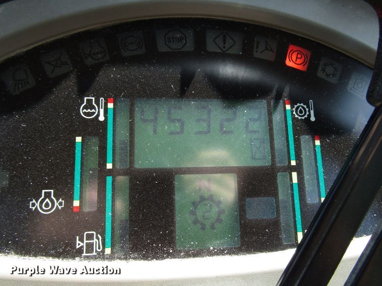 image for item DG8205 2002 Case 621D wheel loader