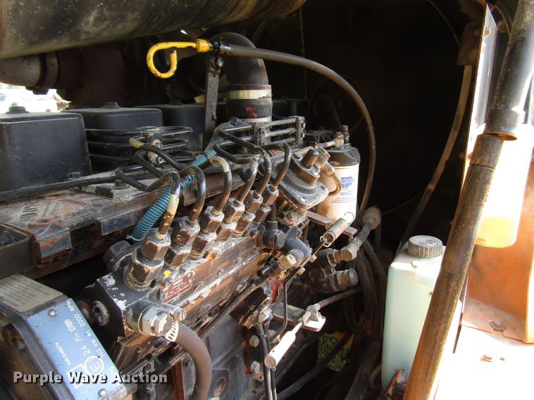 image for item DG8205 2002 Case 621D wheel loader