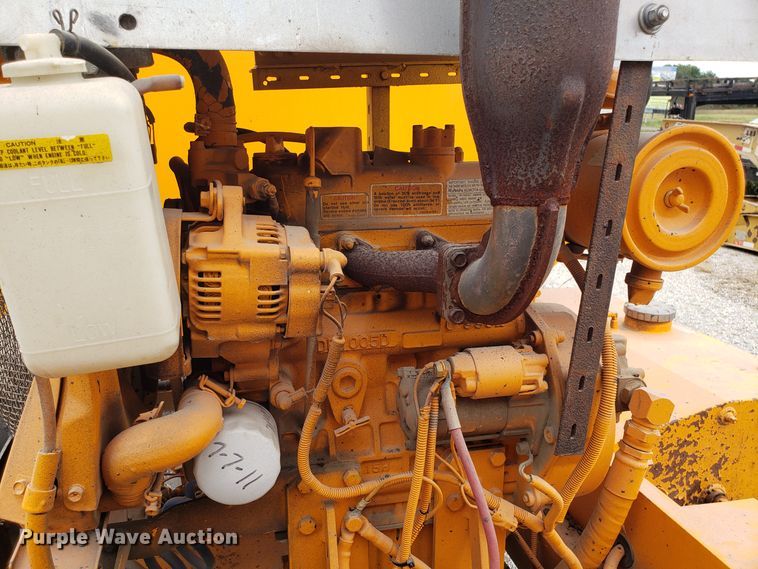 image for item DG8753 Rosco RMT oil distributor trailer