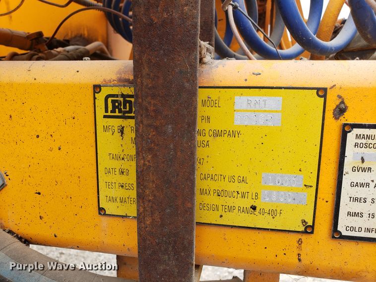 image for item DG8753 Rosco RMT oil distributor trailer