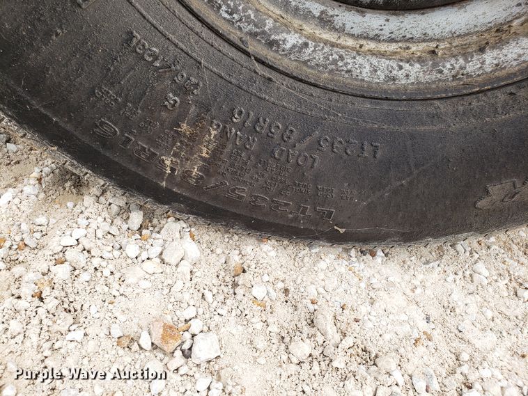 image for item DG8753 Rosco RMT oil distributor trailer