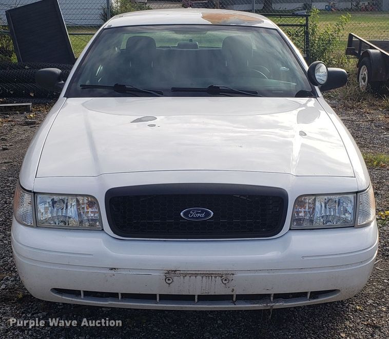 image for item DG8822 2008 Ford Crown Victoria Police Interceptor