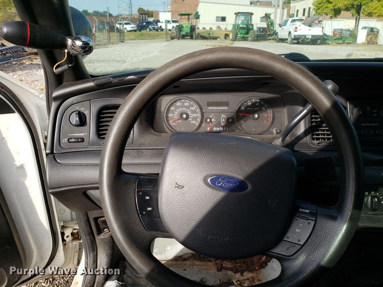 image for item DG8822 2008 Ford Crown Victoria Police Interceptor
