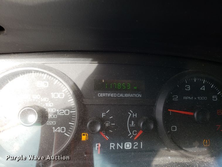 image for item DG8822 2008 Ford Crown Victoria Police Interceptor