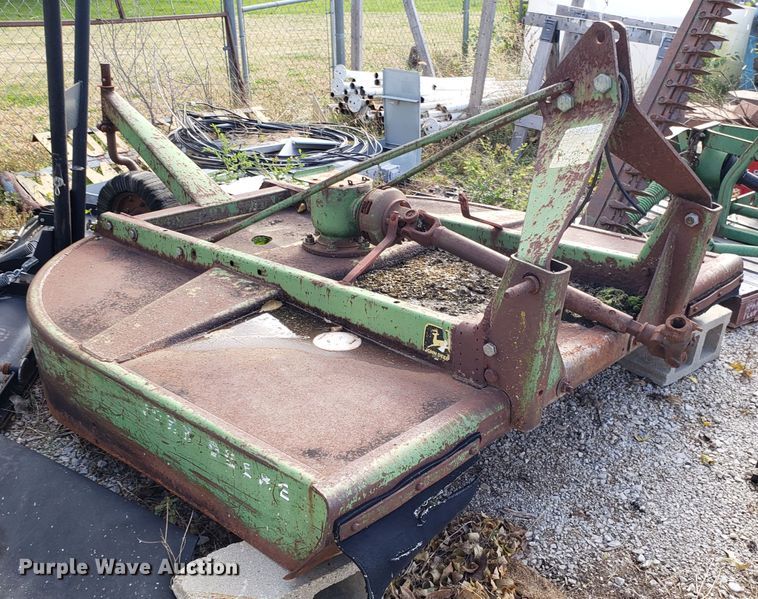 image for item DG8825 John Deere rotary mower