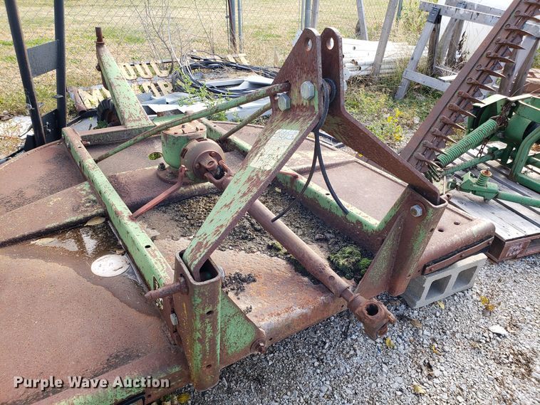 image for item DG8825 John Deere rotary mower