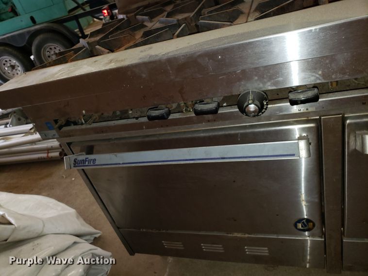 image for item DG8826 Sunfire stove