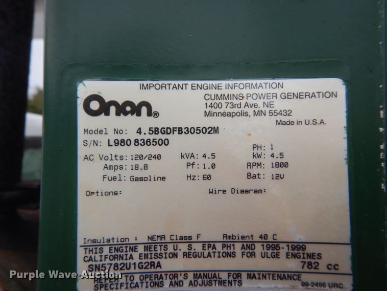 image for item DH2206 1999 GMC Sierra 3500HD bucket truck