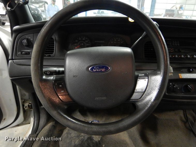 image for item DH2628 2011 Ford Crown Victoria Police Interceptor