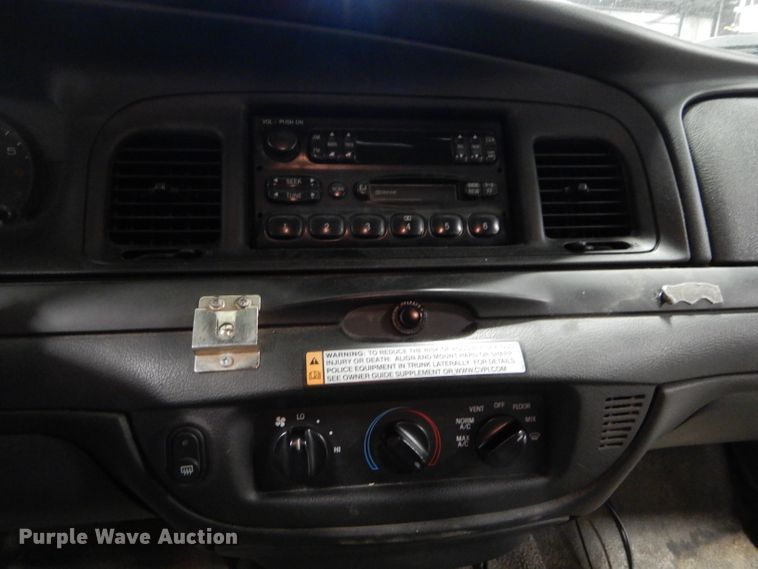 image for item DH2628 2011 Ford Crown Victoria Police Interceptor